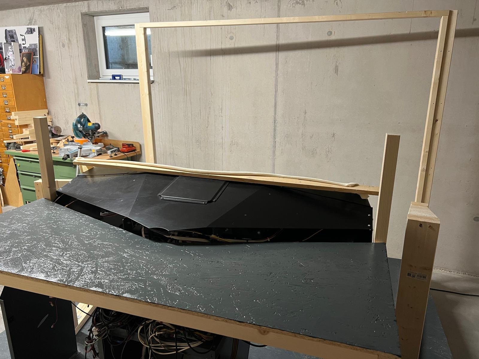 Homecockpit - MIP Monitor Unterbau